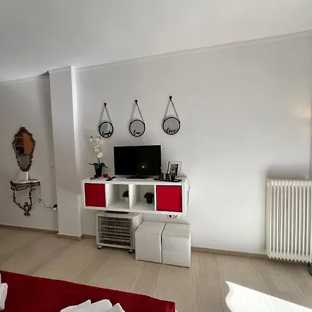 Marvel In The Centre *