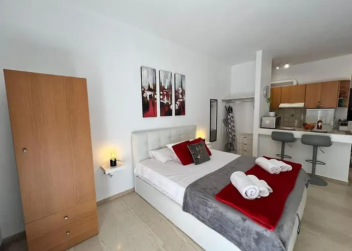 Marvel In The Centre Apartament Retimno