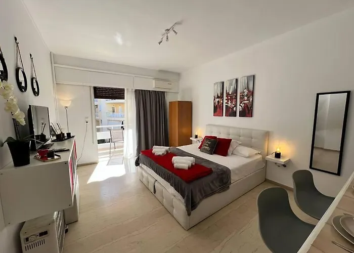 Marvel In The Centre